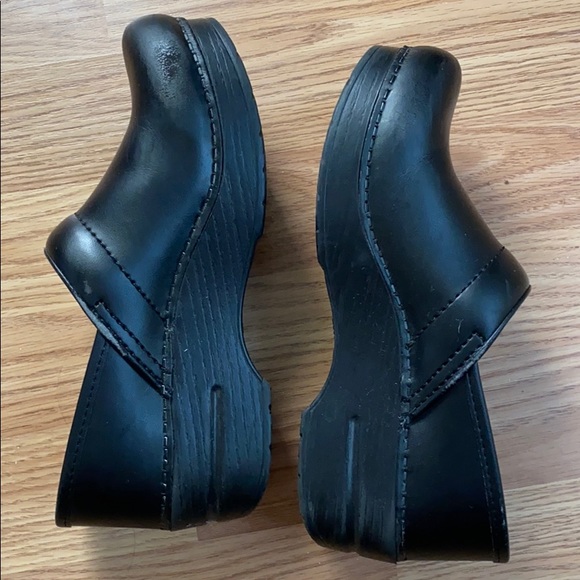 Dansko clogs - Picture 3 of 4